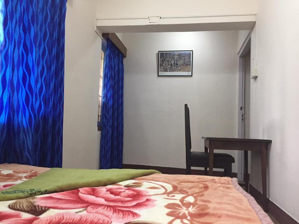 Kathmandu Home Stay & Hostel ภายนอก รูปภาพ