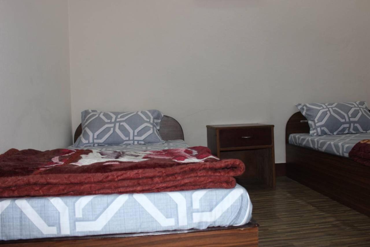 Kathmandu Home Stay & Hostel ภายนอก รูปภาพ