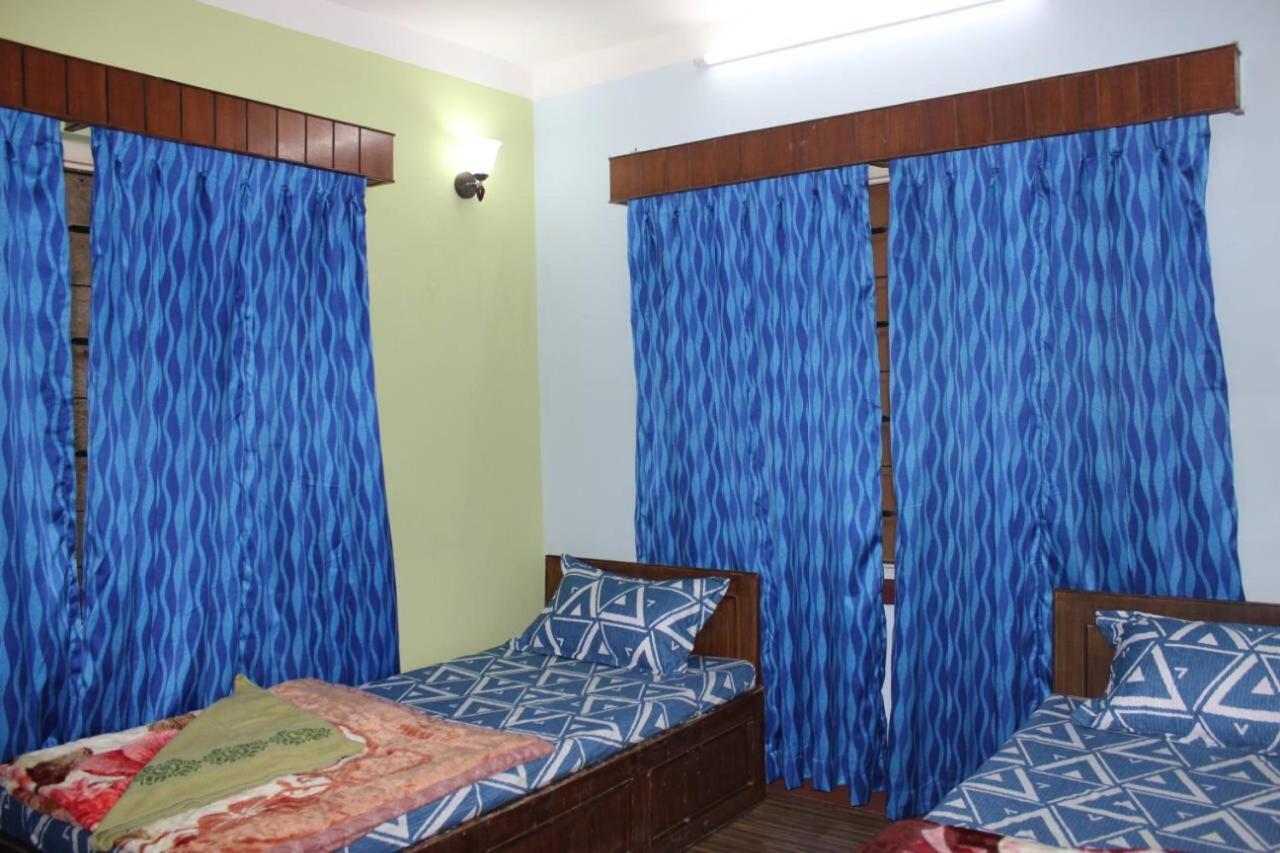 Kathmandu Home Stay & Hostel ภายนอก รูปภาพ