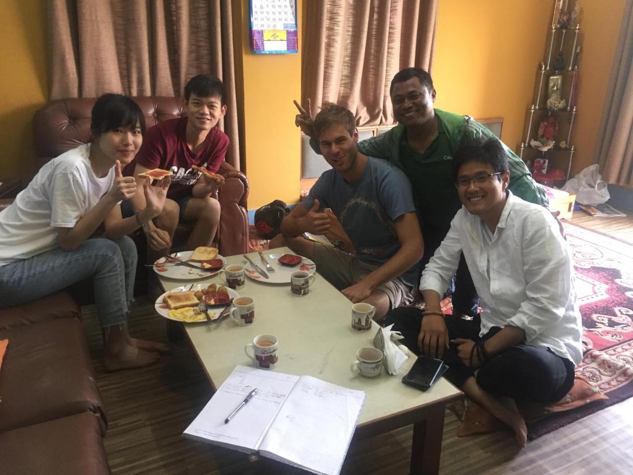 Kathmandu Home Stay & Hostel ภายนอก รูปภาพ