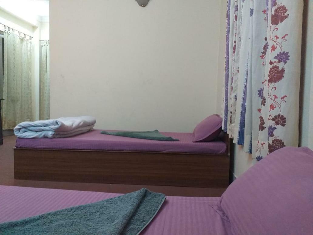 Kathmandu Home Stay & Hostel ภายนอก รูปภาพ